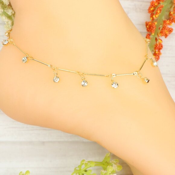 "Handmade Anklet – Elegant & Delicate Jewelry for Women | UNVRC1142 - Picture 6 of 10